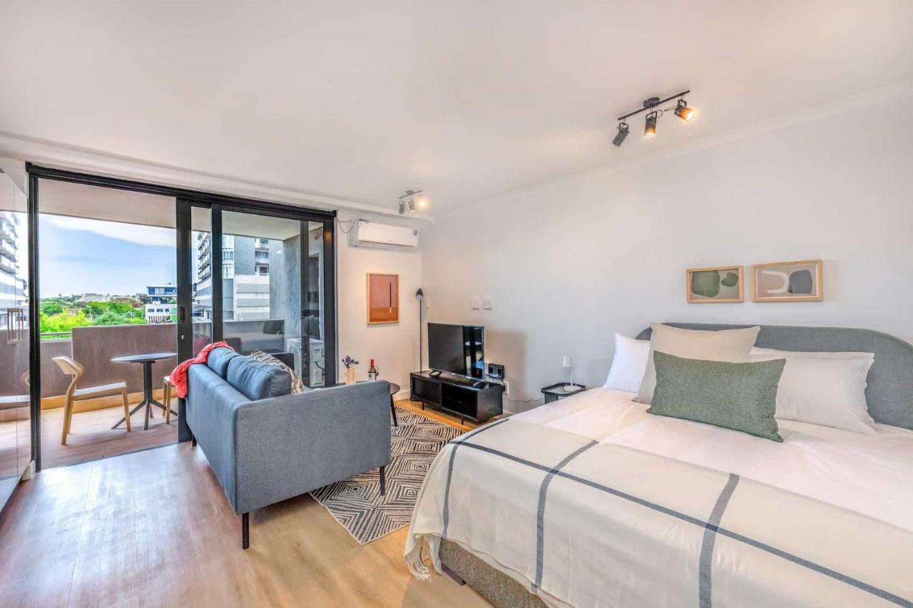 Newlands Peak Aparthotel By Totalstay เคปทาวน์ ภายนอก รูปภาพ