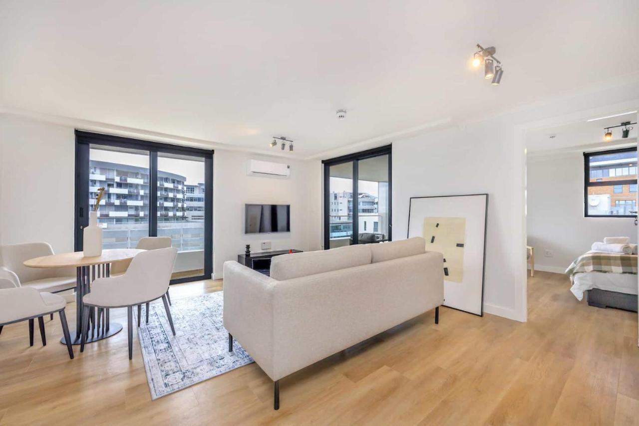 Newlands Peak Aparthotel By Totalstay เคปทาวน์ ภายนอก รูปภาพ